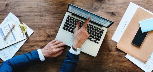 hukum-ketenagakerjaan-dan-hubungan-industrial